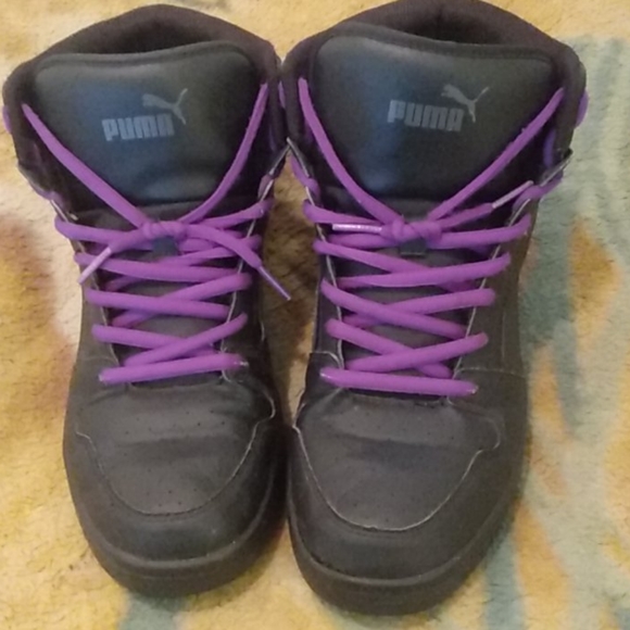 Shoes - Picture 3 of 3